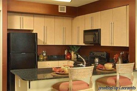 Bridgestreet At Spinnaker Bay Балтимор Номер фото